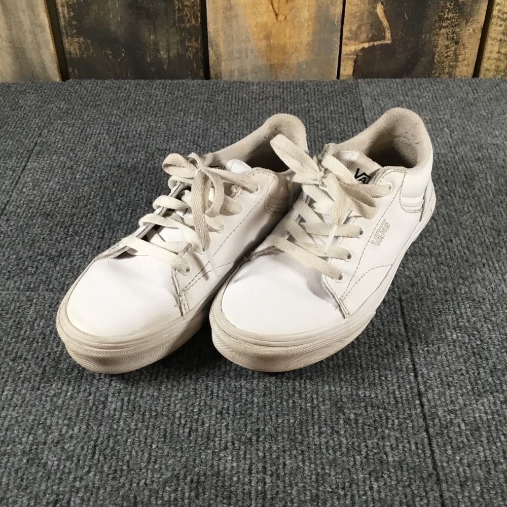 Vans white leather sneakers kids/youth size 2